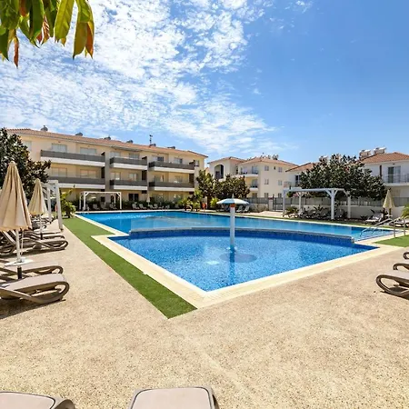 Mythical Sands Apartament *